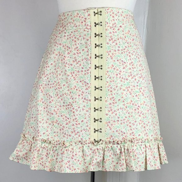 Urban Outfitters Floral Hook & Eye Mini Skirt - Picture 1 of 3